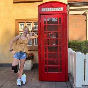 Meet your Posher, Jillian